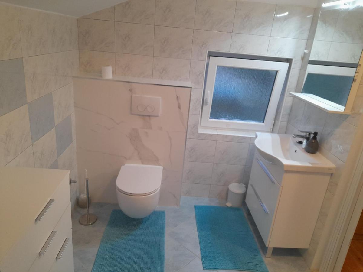 Apartments Lotus Sukošan Eksteriør bilde